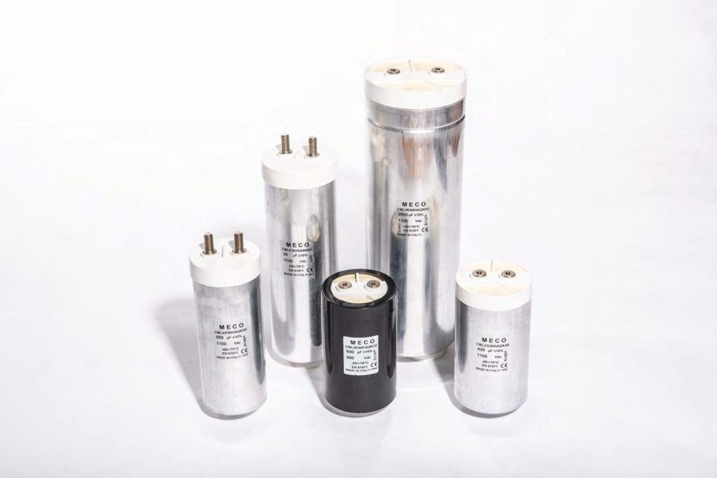 Serie CML5 Condensatori per elettronica di potenza per applicazioni D , Serie CML5, Meco Capacitors